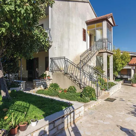 Piantade Cr Πόρετς